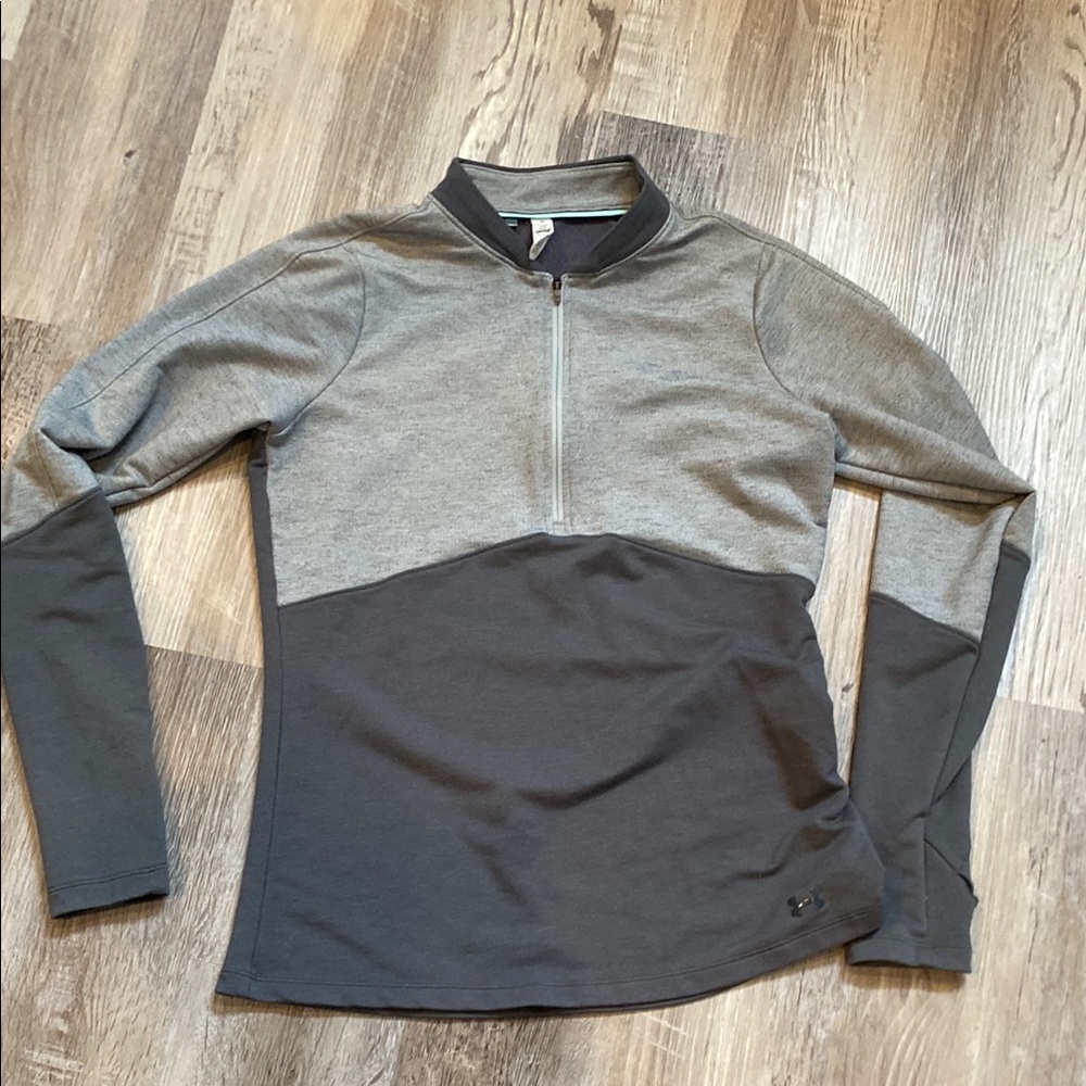 Under Armour Gray Colorblock Pullover